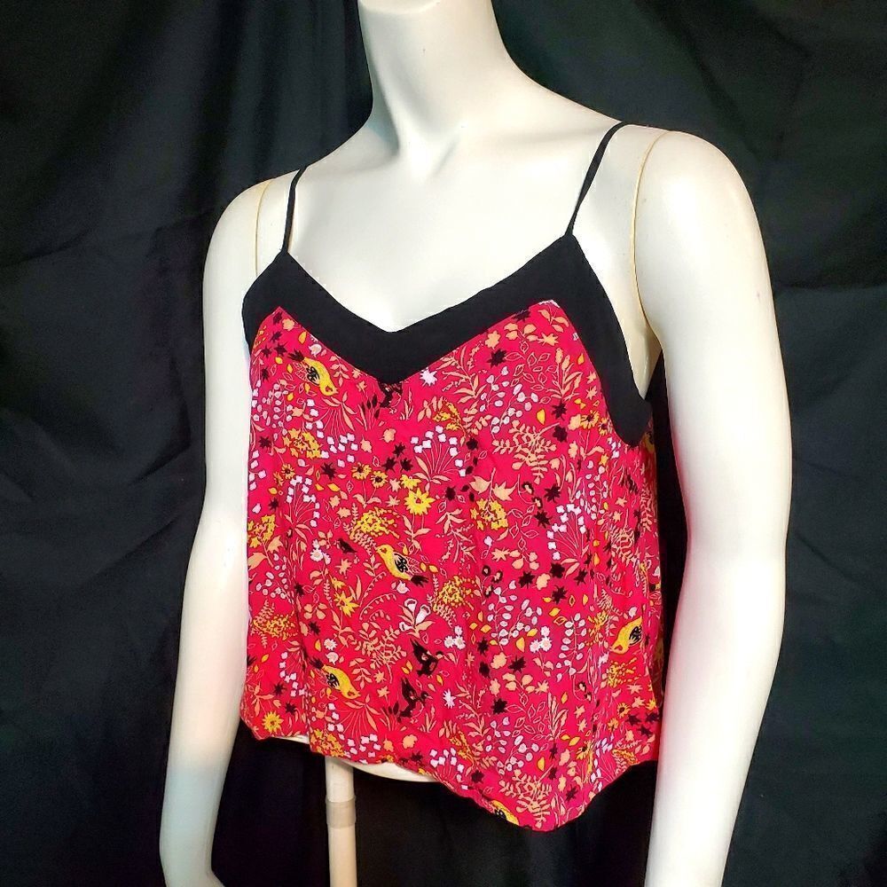 Xhilaration Pink Floral Cropped Tank Top (L)